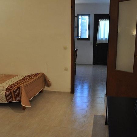 Michalis Apartments Near The Beaches With Sea View Páros 외부 사진
