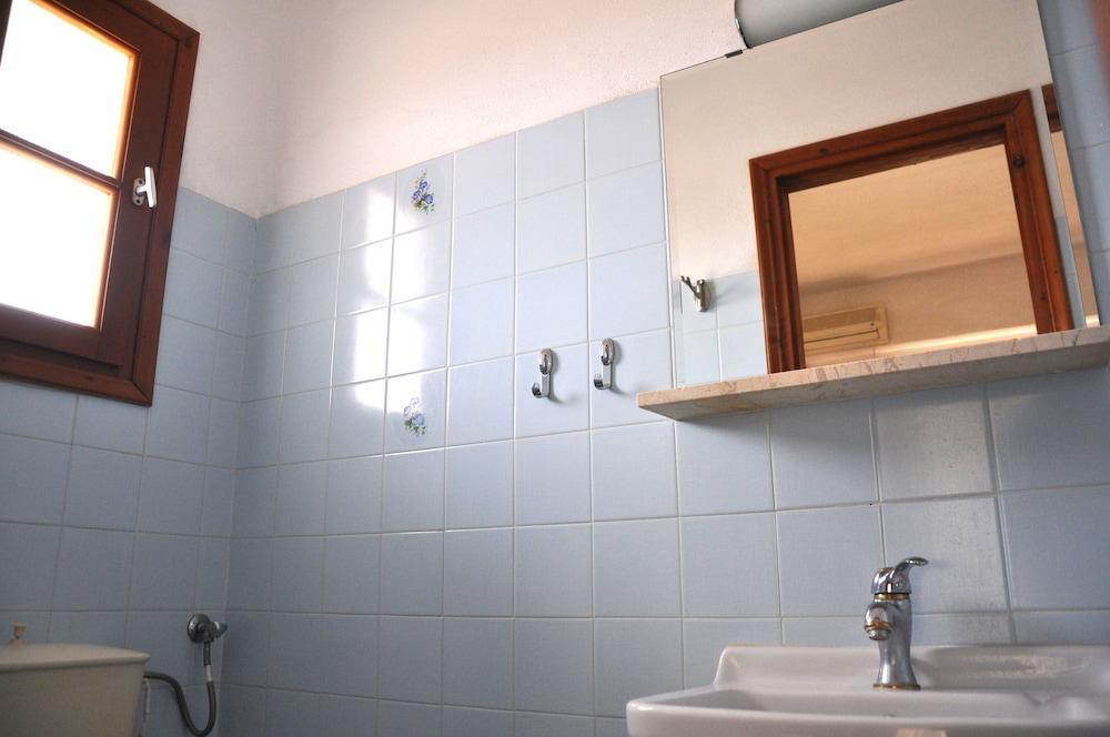 Michalis Apartments Near The Beaches With Sea View Páros 외부 사진