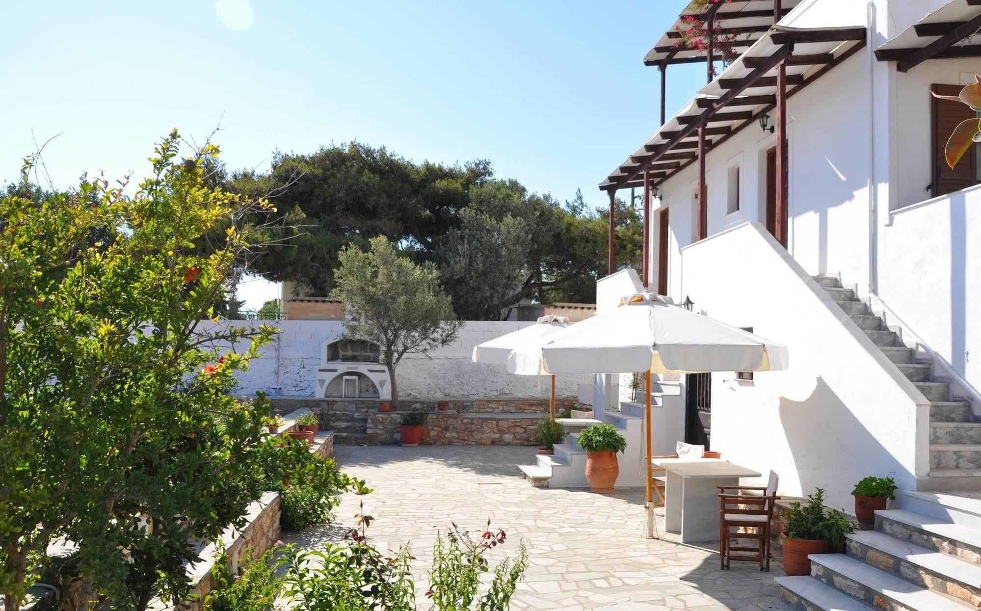 Michalis Apartments Near The Beaches With Sea View Páros 외부 사진